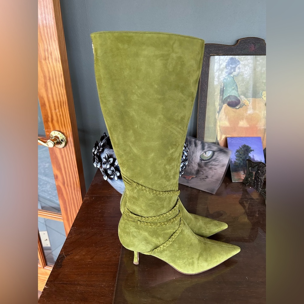 Jimmy Choo EU 39 Green Suede Braided Boots
